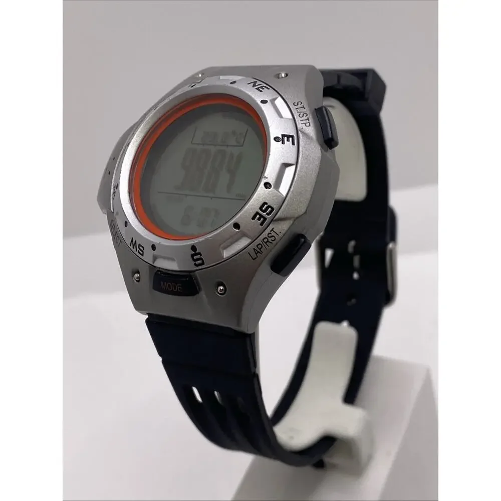 La Crosse Technology Radio Altimeter Barometer Camping Compass Watch New Battery